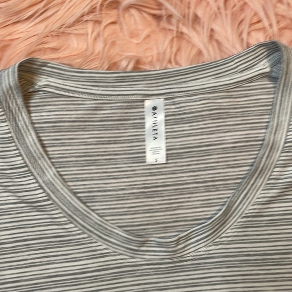 Athleta Stratus Breezy striped Tee Size Small - Picture 3 of 6